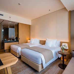 Deluxe Hollywood Twin Room